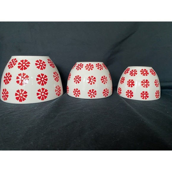Crate & Barrel Mixing Bowls Addison Lot of 3 Nesting Heart Design Portugal - Picture 5 of 7